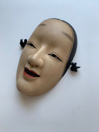 Ko Omote by Ryūgaku  / NOH MASK with Textile Bag and Paulownia box.
