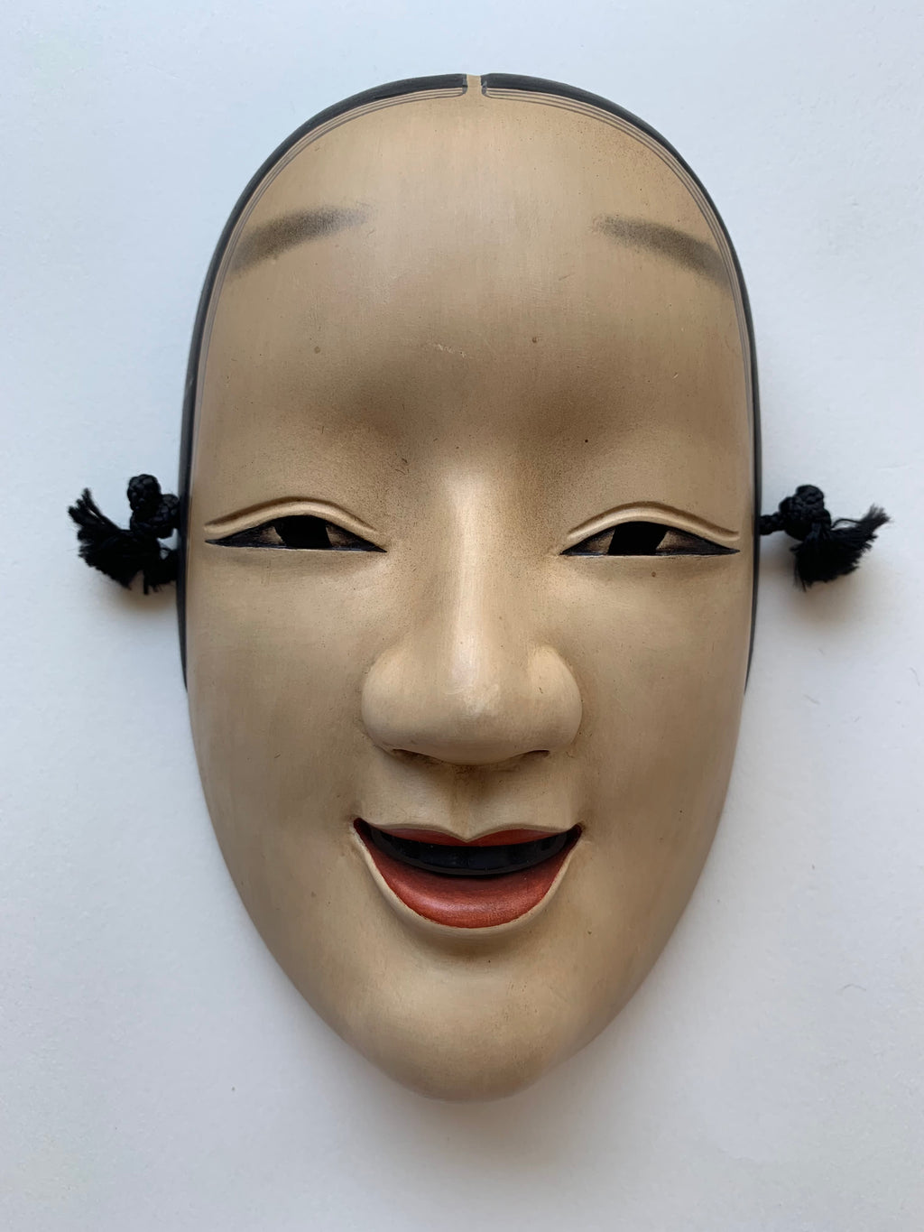 Ko Omote by Ryūgaku  / NOH MASK with Textile Bag and Paulownia box.
