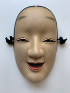 Ko Omote by Ryūgaku  / NOH MASK with Textile Bag and Paulownia box.