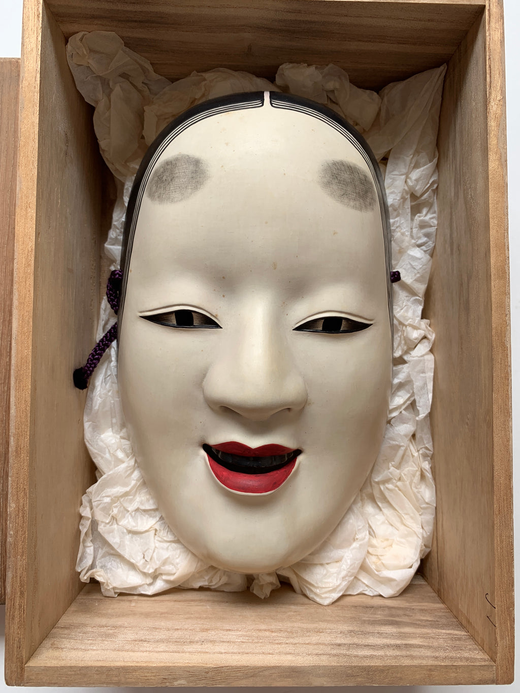 Ko Omote by Gonogomi / Noh Mask with Paulownia box.