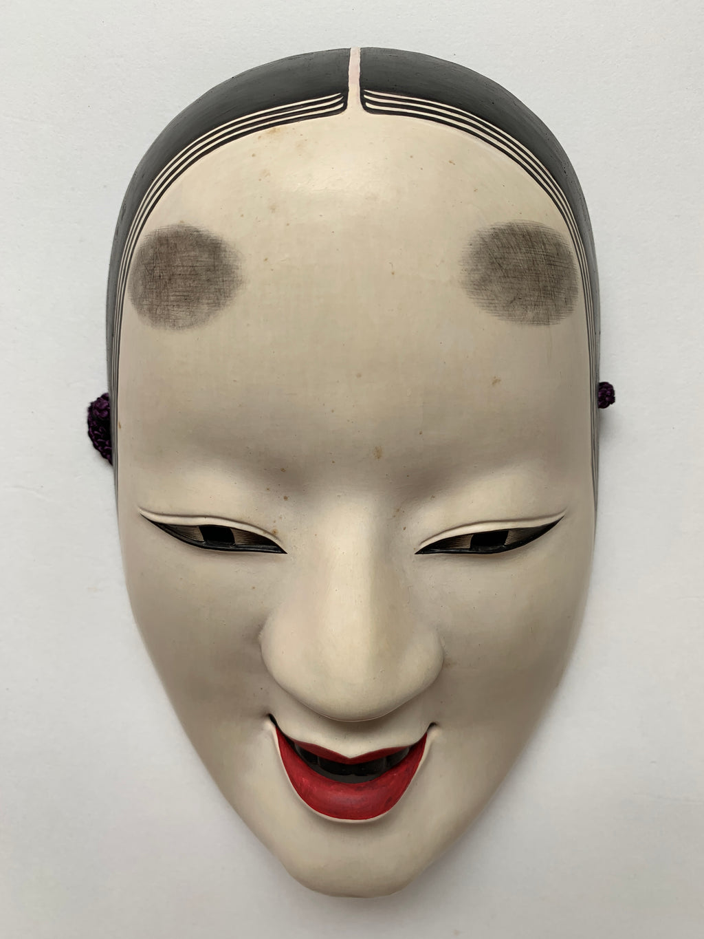 Ko Omote by Gonogomi / Noh Mask with Paulownia box.