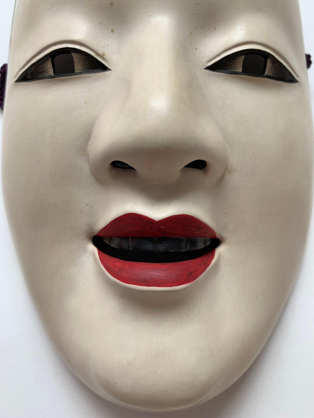 Ko Omote by Gonogomi / Noh Mask with Paulownia box.
