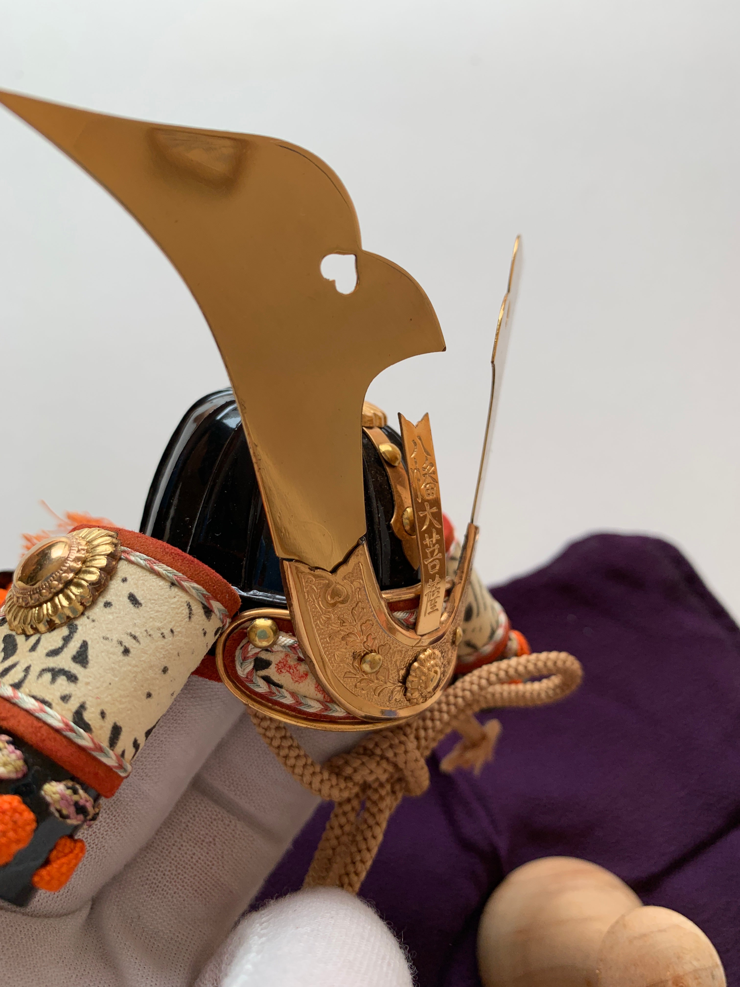 Miniature of Armor of Sanemori Saito (from the 12th century), one of the Sengoku Warlords.  By Icchu Kato, with paulownia box.