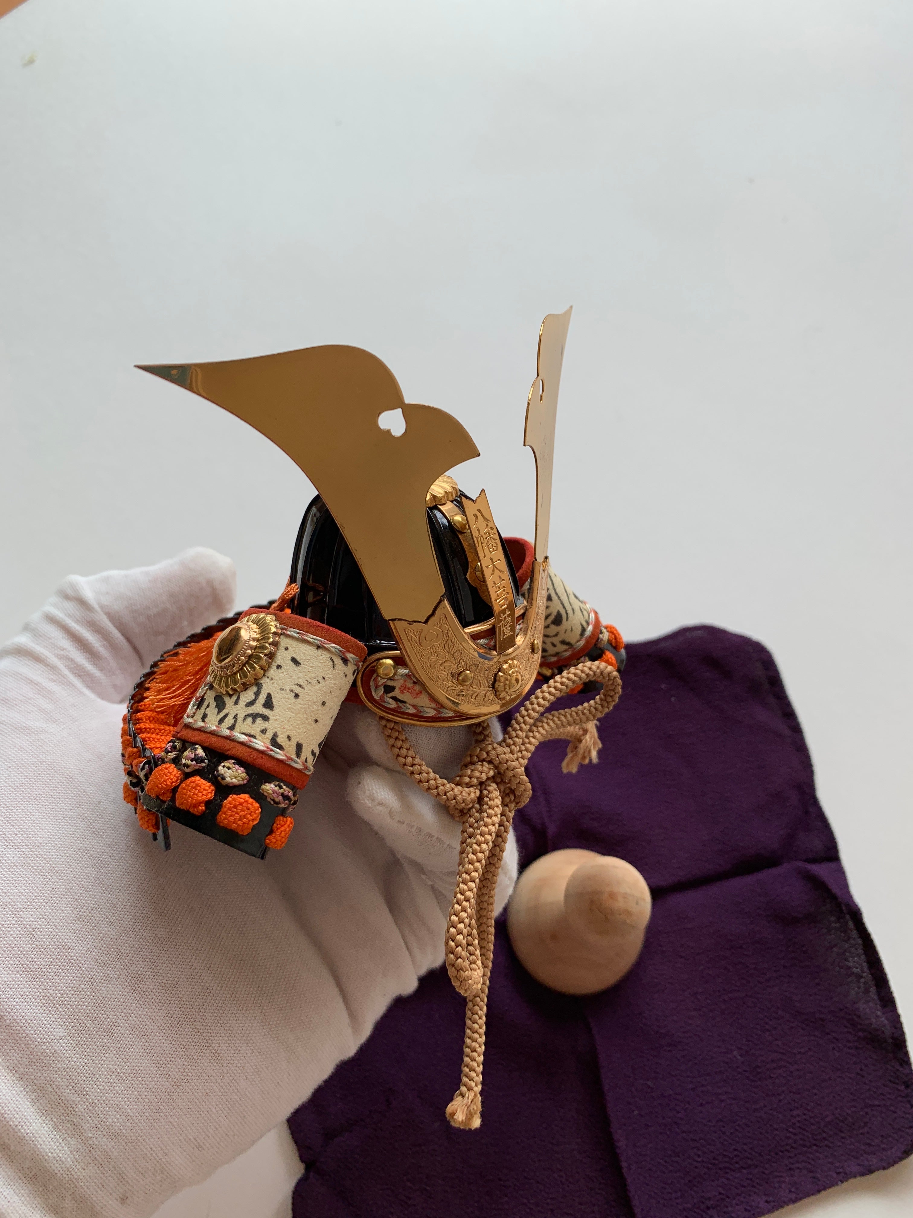 Miniature of Armor of Sanemori Saito (from the 12th century), one of the Sengoku Warlords.  By Icchu Kato, with paulownia box.