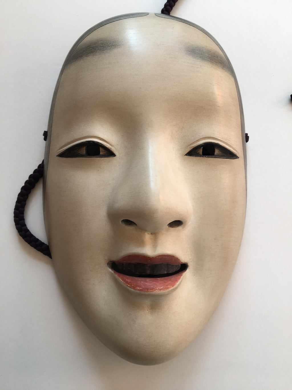 Mask of MAGOJIRO by Masahiko Matsumoto. /(with quilted textile bag and a paulownia box)