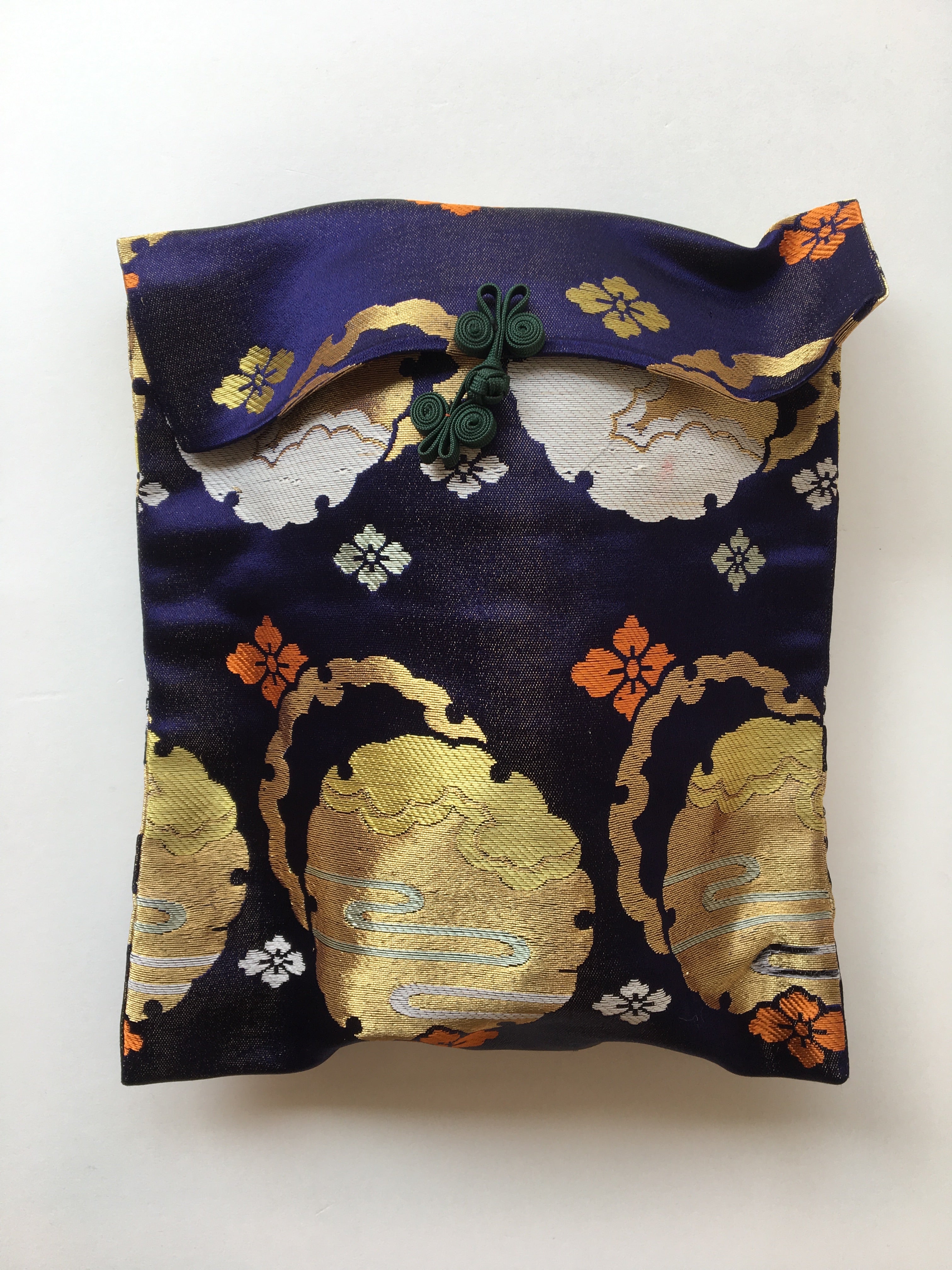 MAGOJIRO Ancient Nohmen carved in Oak wood.