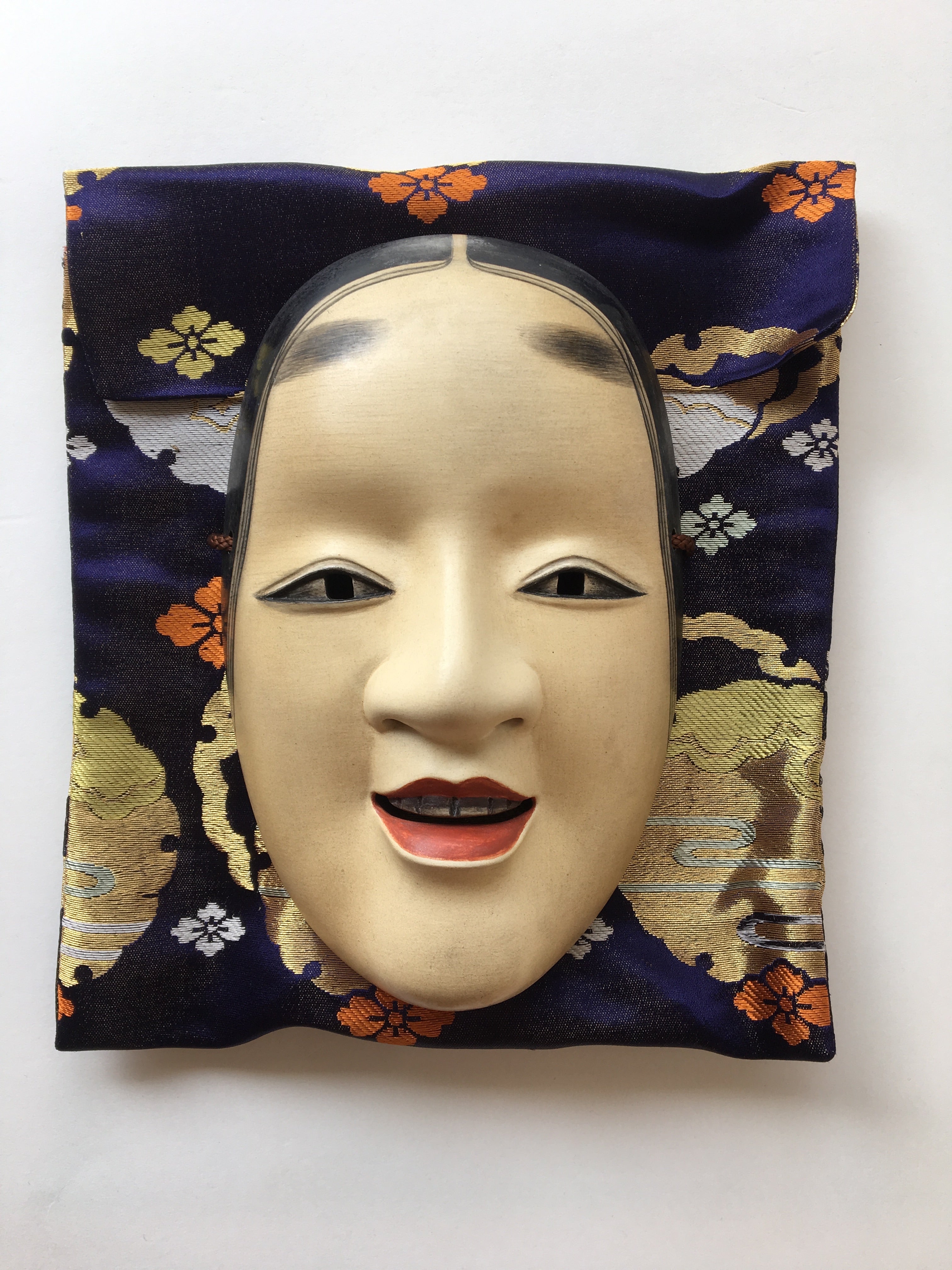 MAGOJIRO Ancient Nohmen carved in Oak wood.