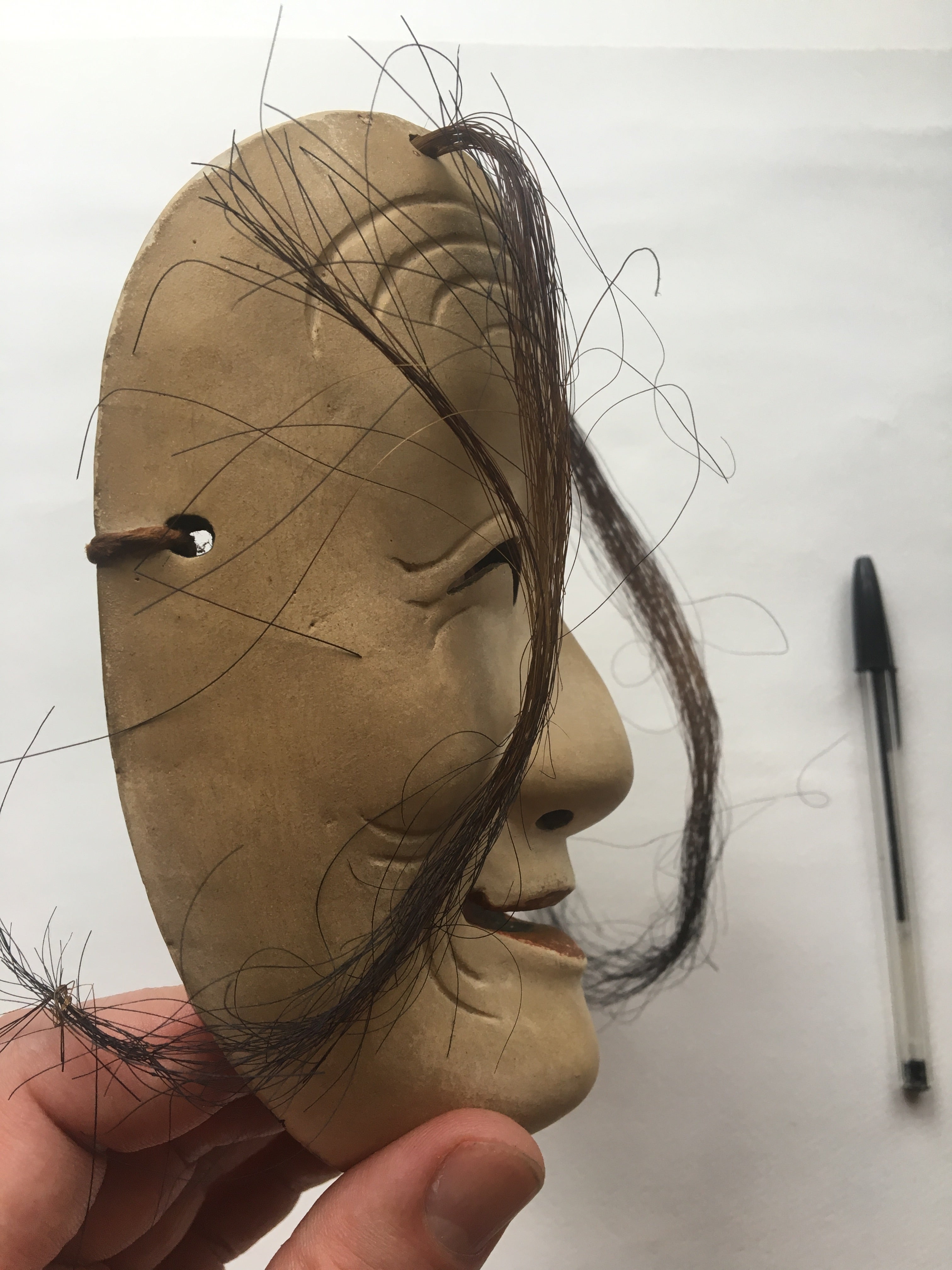 ŌNA (woman) / Nōmen (Noh Mask) by Enkei (with a paulownia box)