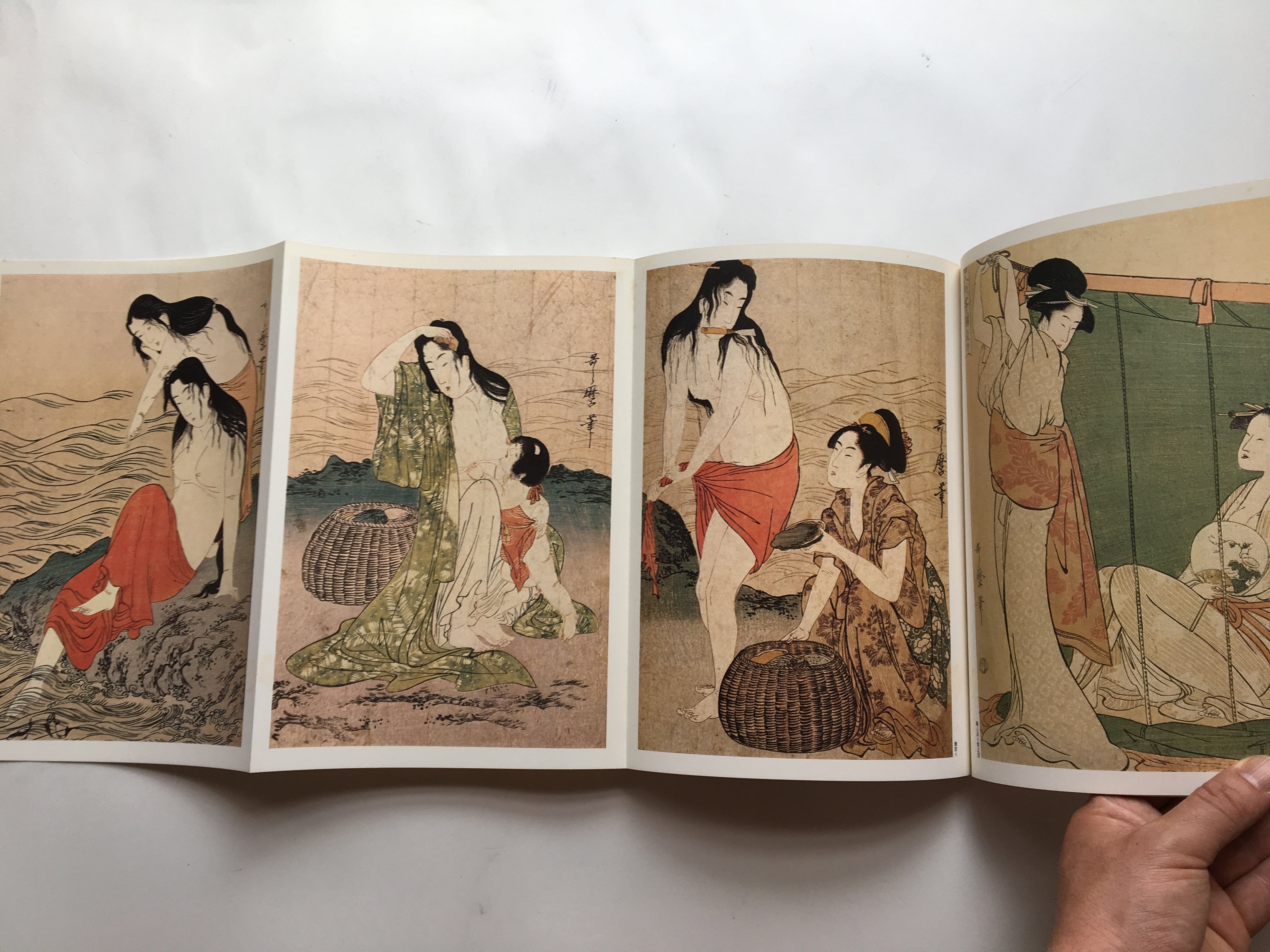 Set/ 4 magazines of Ukiyo-e Series