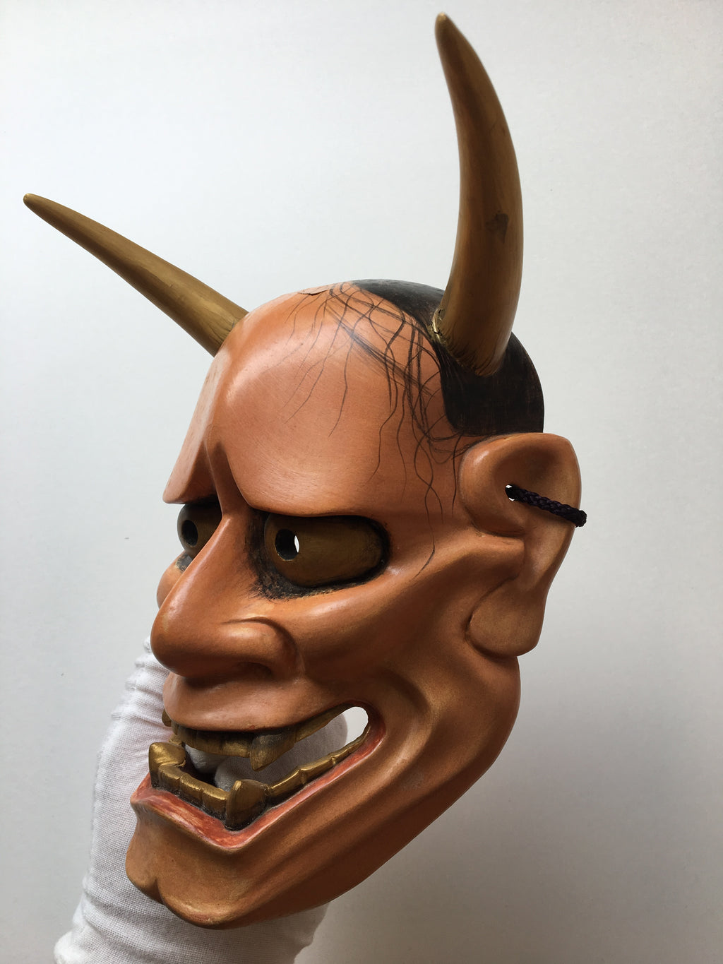 Hannya carved in wood with Paulownia Box.