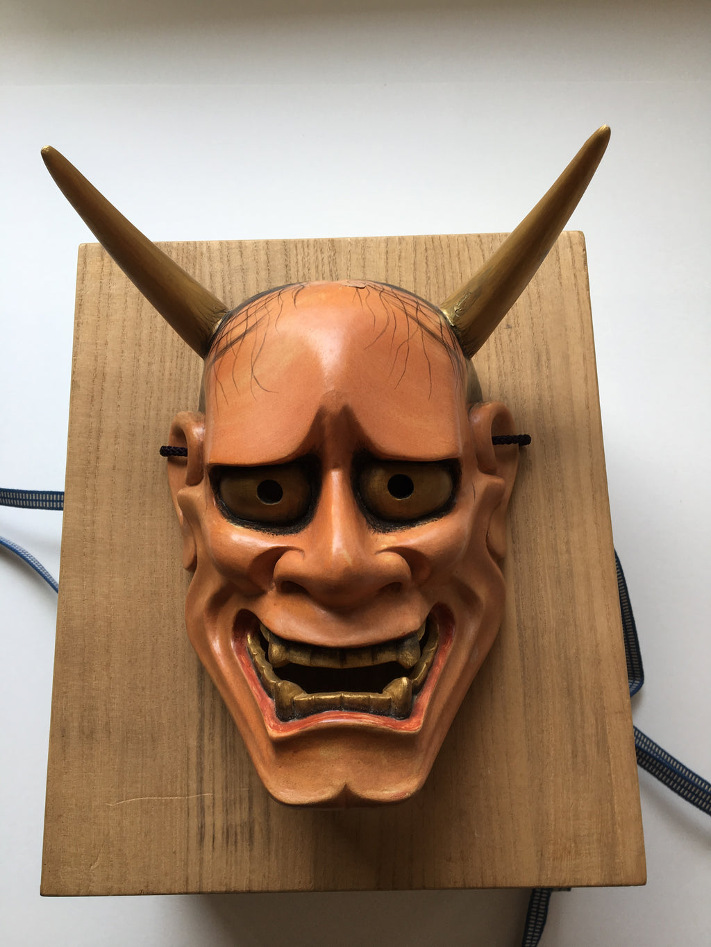 Hannya carved in wood with Paulownia Box.