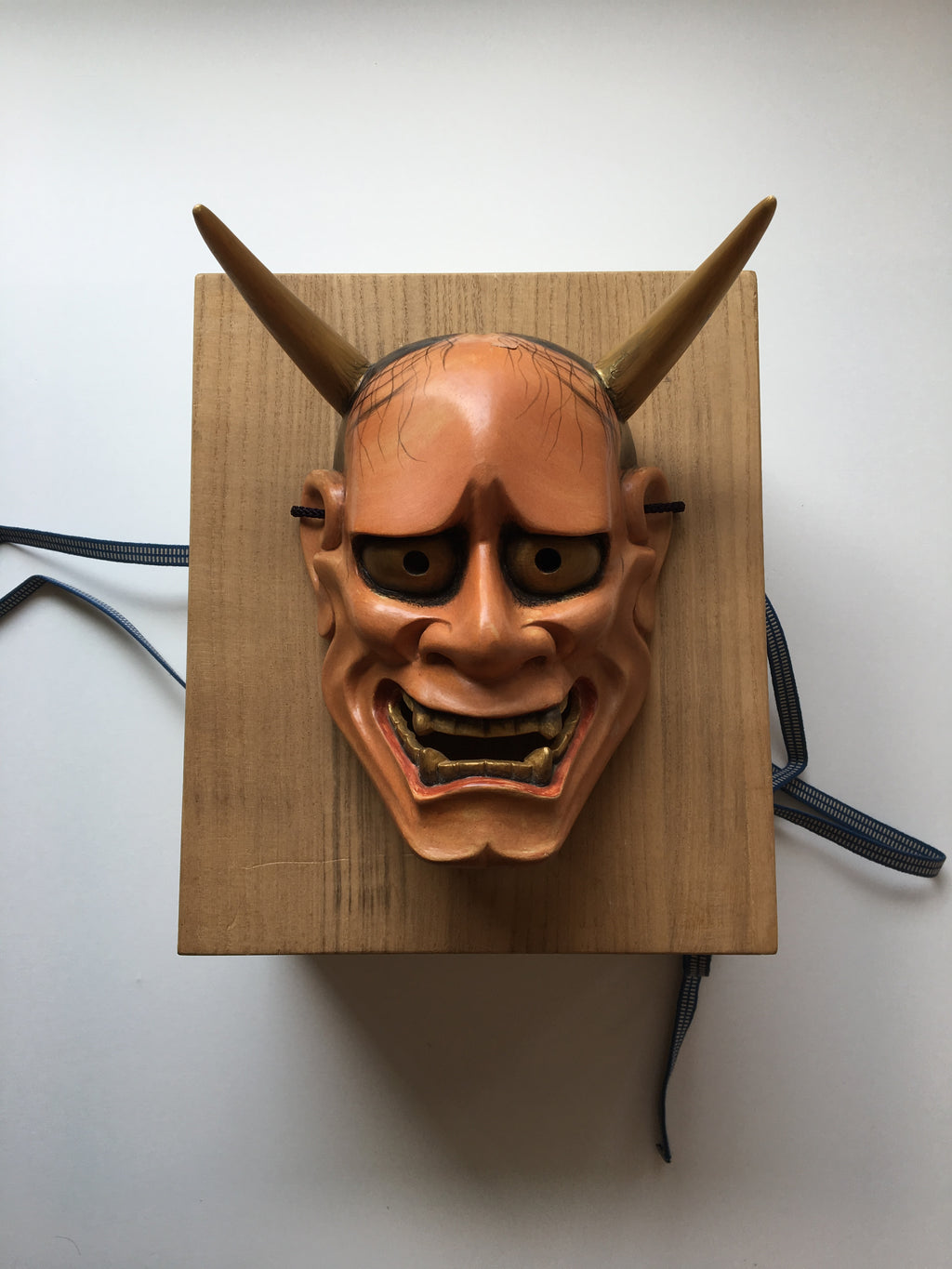 Hannya carved in wood with Paulownia Box.