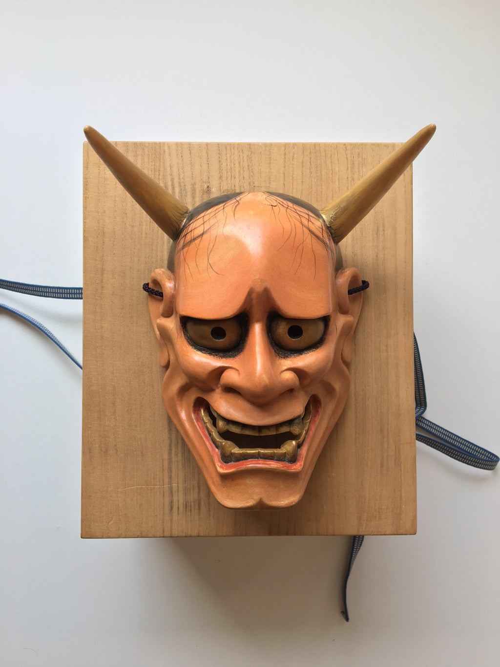 Hannya carved in wood with Paulownia Box.