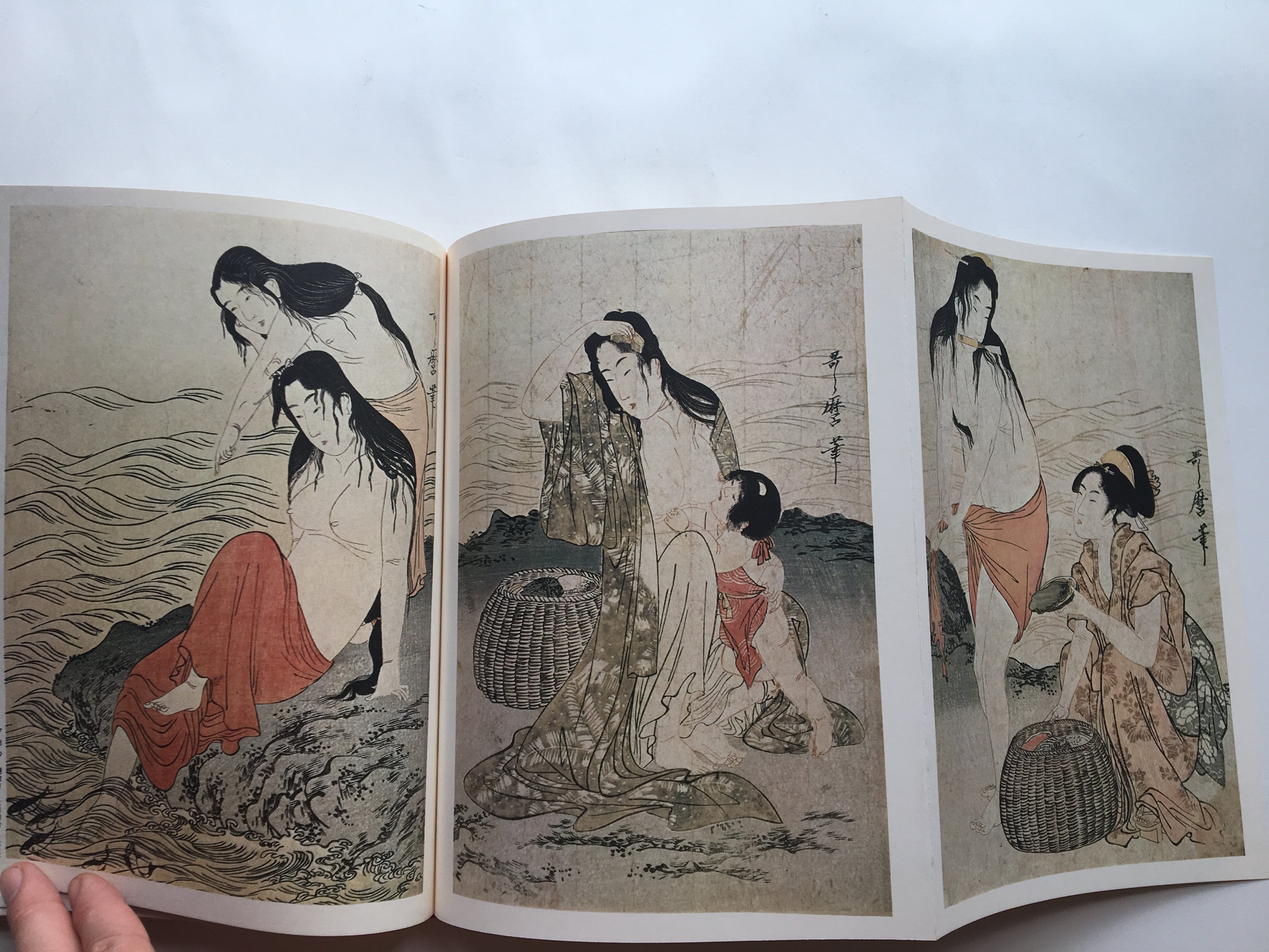 Ukiyo-e Taikei: A Survey of Japanese Prints, Volume 5 / UTAMARO
